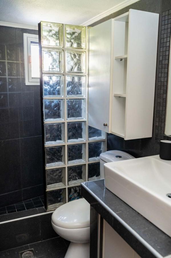 Appartement Elena 4 à Néa Péramos Extérieur photo