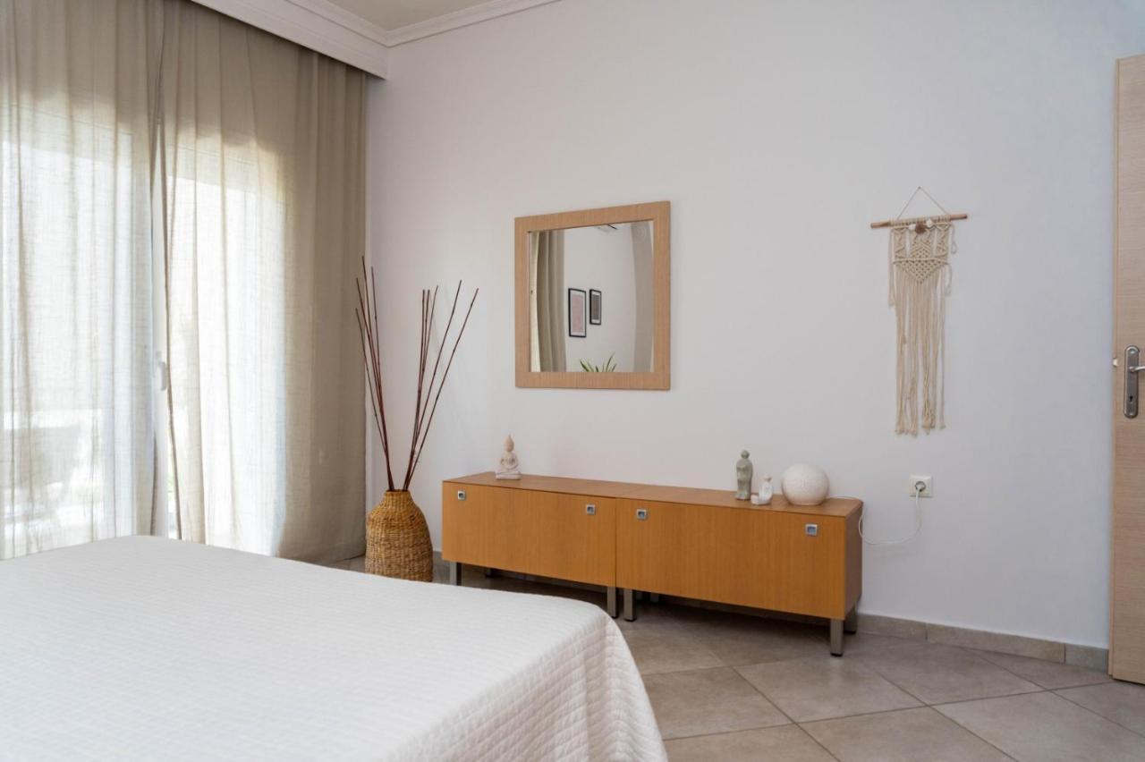 Appartement Elena 4 à Néa Péramos Extérieur photo