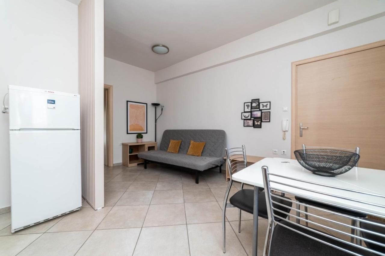 Appartement Elena 4 à Néa Péramos Extérieur photo