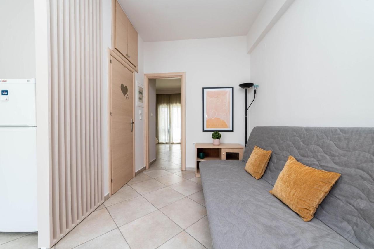 Appartement Elena 4 à Néa Péramos Extérieur photo